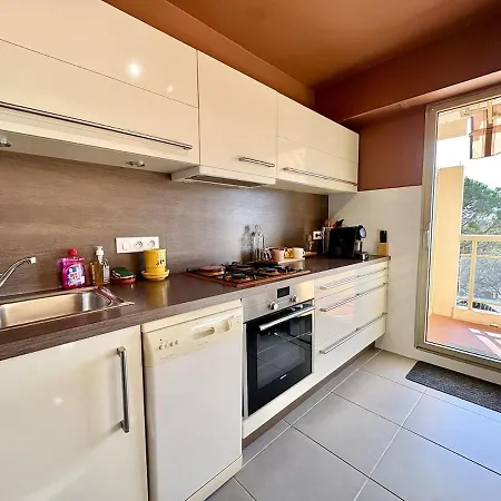 T3 Piscine, Parking, Proche Des Plages Saint-Raphael (Var)