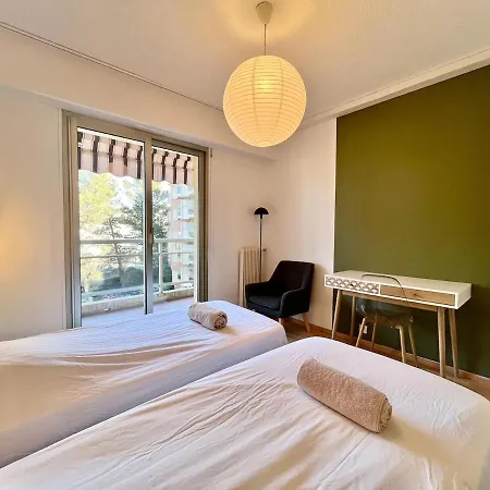 T3 Piscine, Parking, Proche Des Plages Apartment